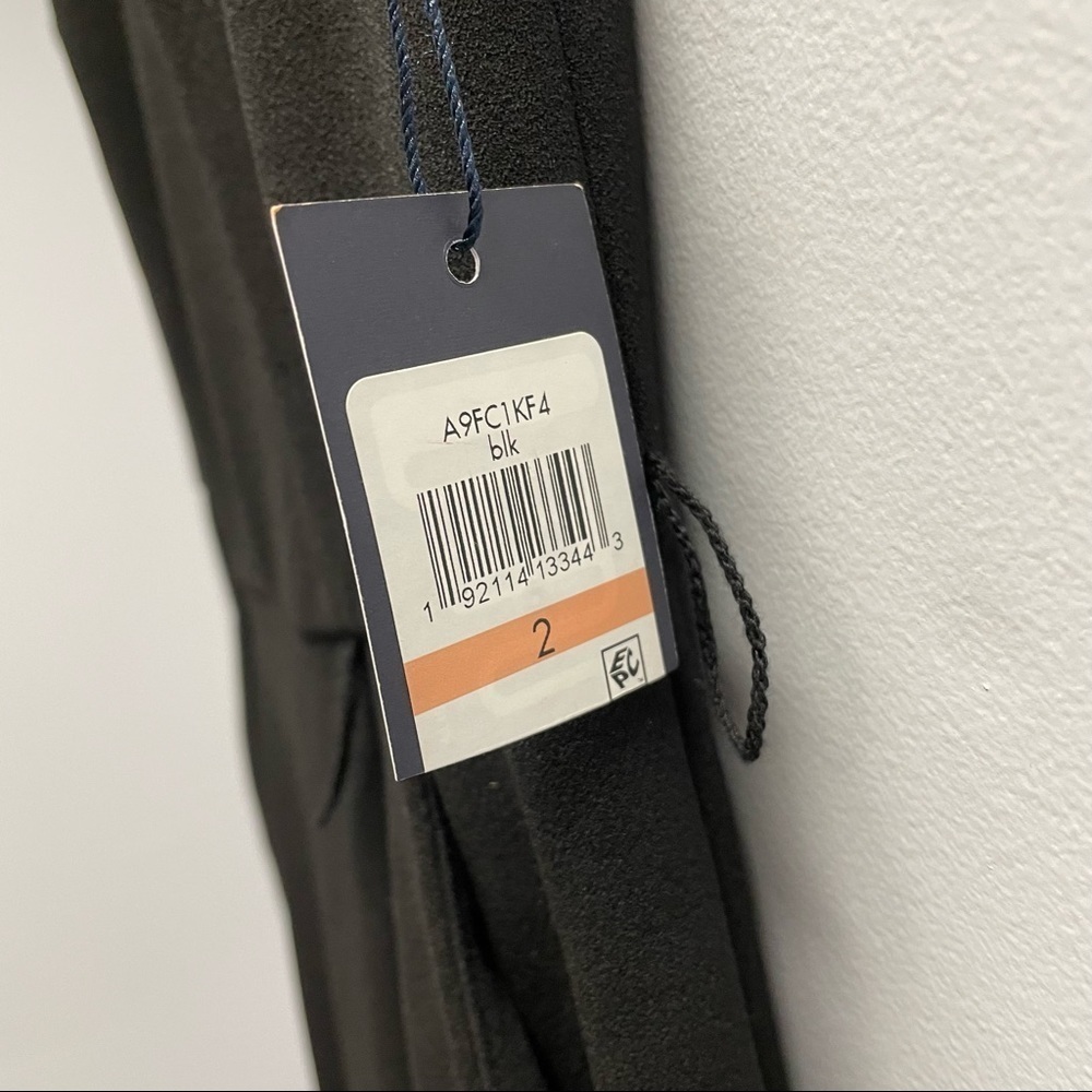 𝅺Tommy Hilfiger Women's Jumpsuit Black Size 2 Mock Neck Belted Button - Picture 4 of 9